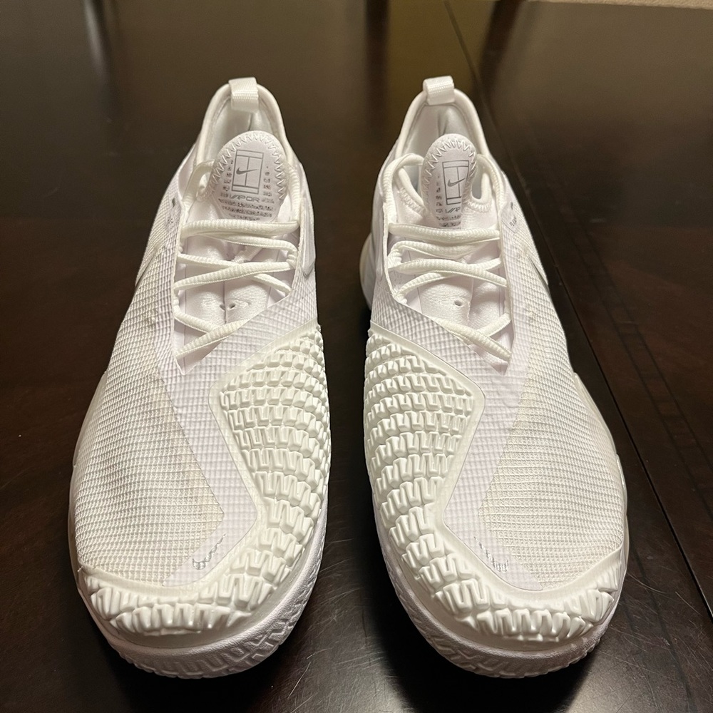 New Nike Court React Vapor NXT White Silver Tennis Sneaker Shoes - Picture 4 of 12